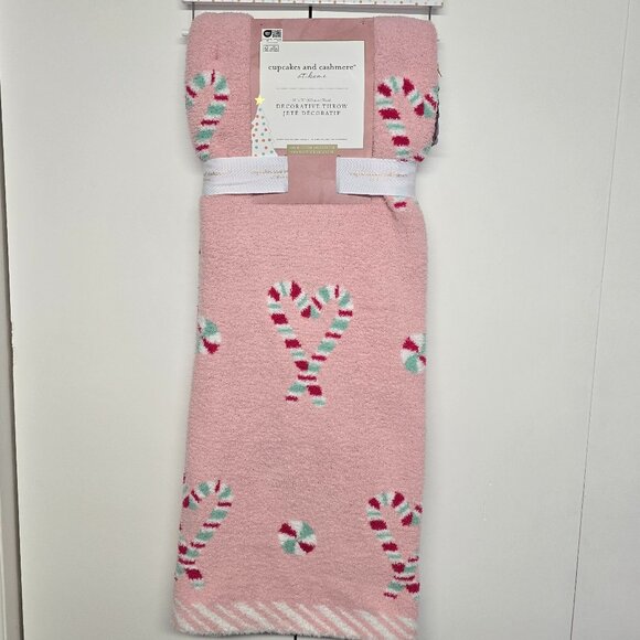 NWT Cupcakes and Cashmere Candy Cane Throw Blanket - Picture 1 of 6
